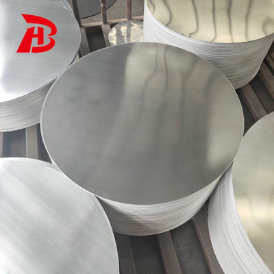 맞춤 크기 알루미늄 원 0.3-6mm 두께 100-1000mm 직경 CC DC 재료 1050 1060 3003 합금 균열 저항 깊은 도화 요리 기구 및 램프 커버 스탬핑