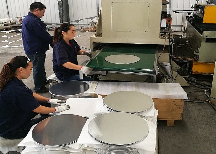 합금 1070 산업 점화를 위한 깊은 당겨진 알루미늄 둥근 원형 평야